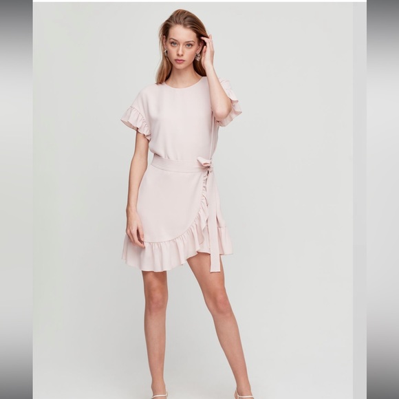 Almost new Wilfred Aritzia Ninette dress in Black - Picture 1 of 4